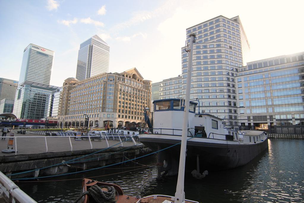Apartment Wharf - Canary South ลอนดอน ห้อง รูปภาพ